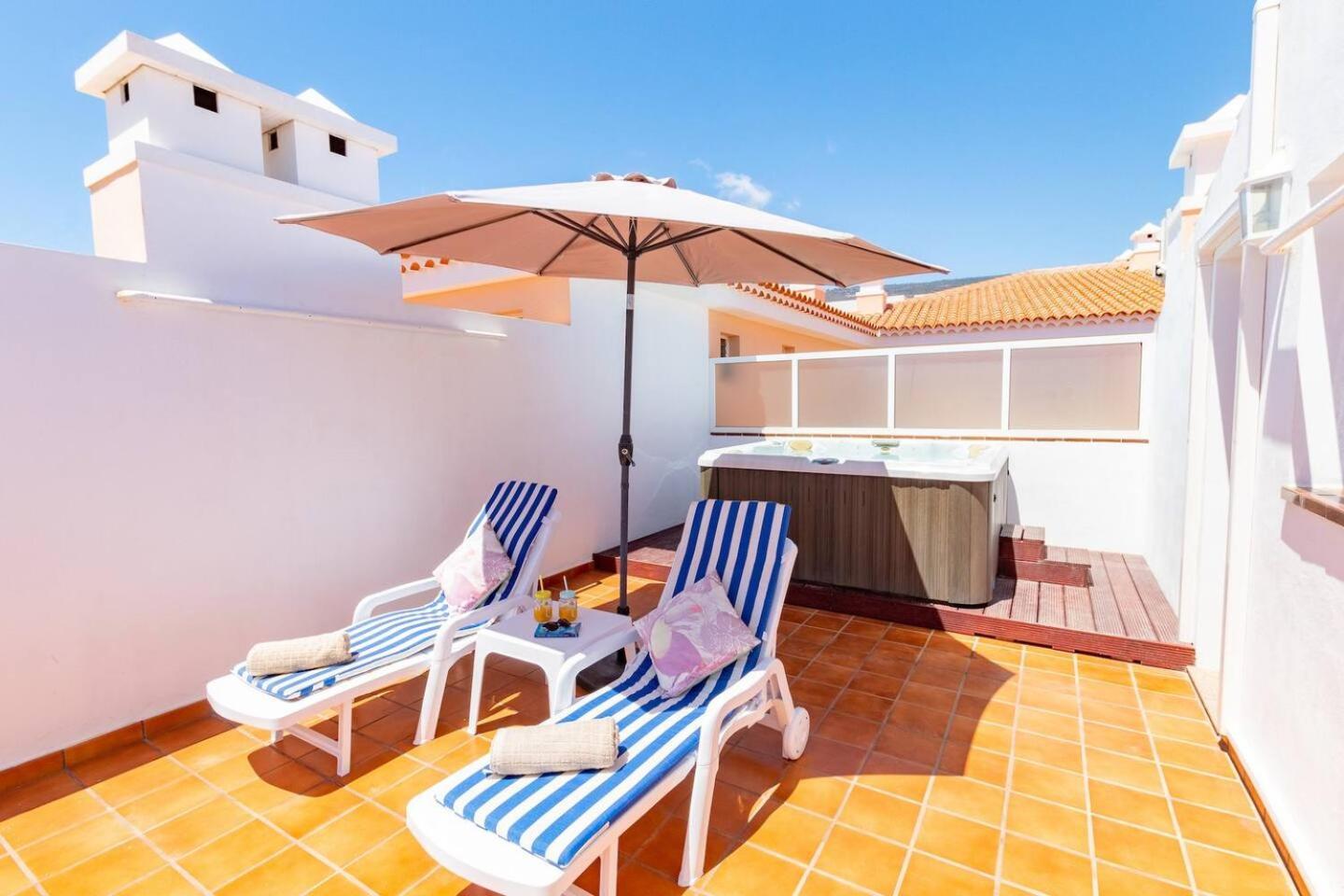 Penthouse Apt With Jacuzzi By Dream Homes Tenerife Puerto de Santiago  Extérieur photo
