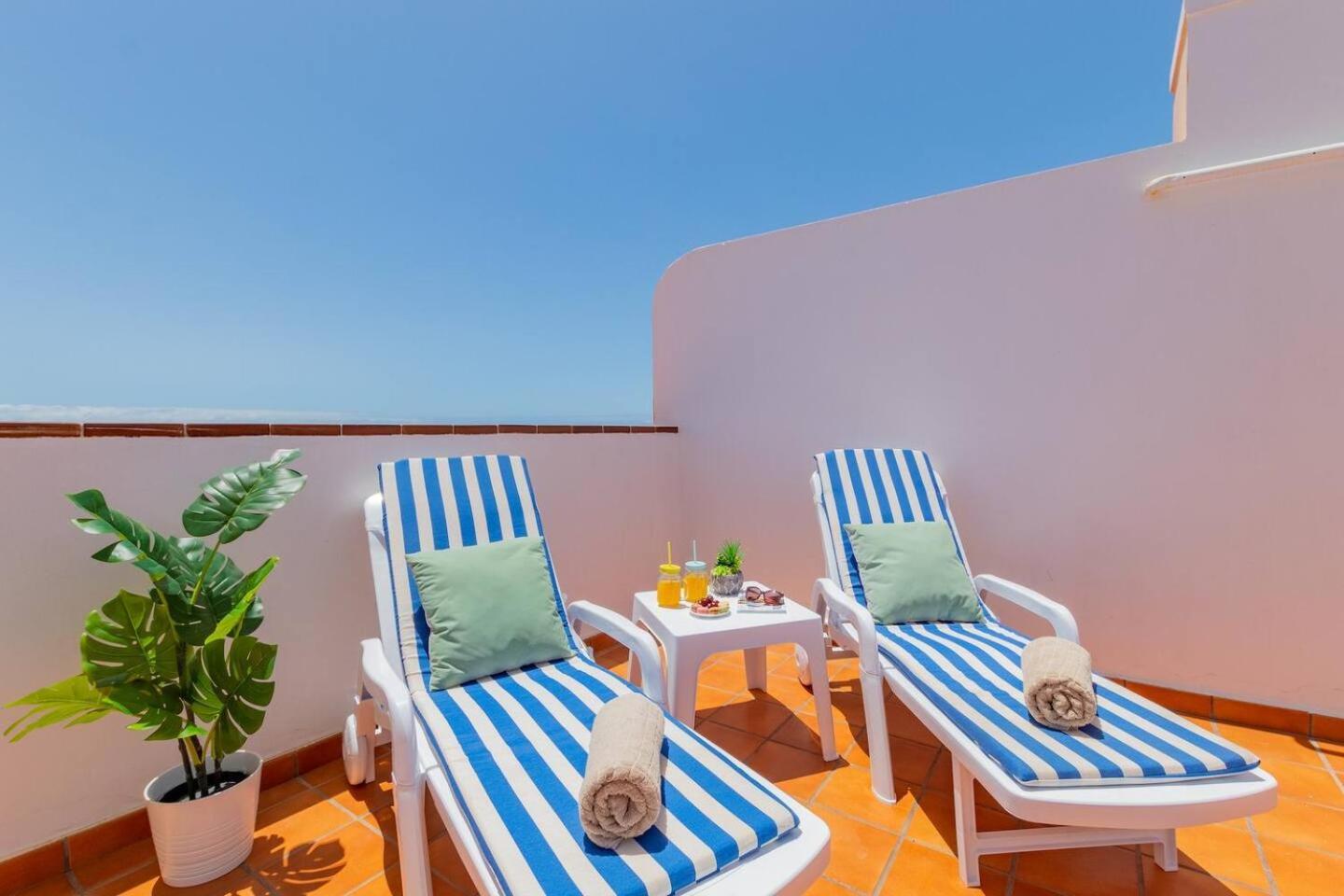 Penthouse Apt With Jacuzzi By Dream Homes Tenerife Puerto de Santiago  Extérieur photo