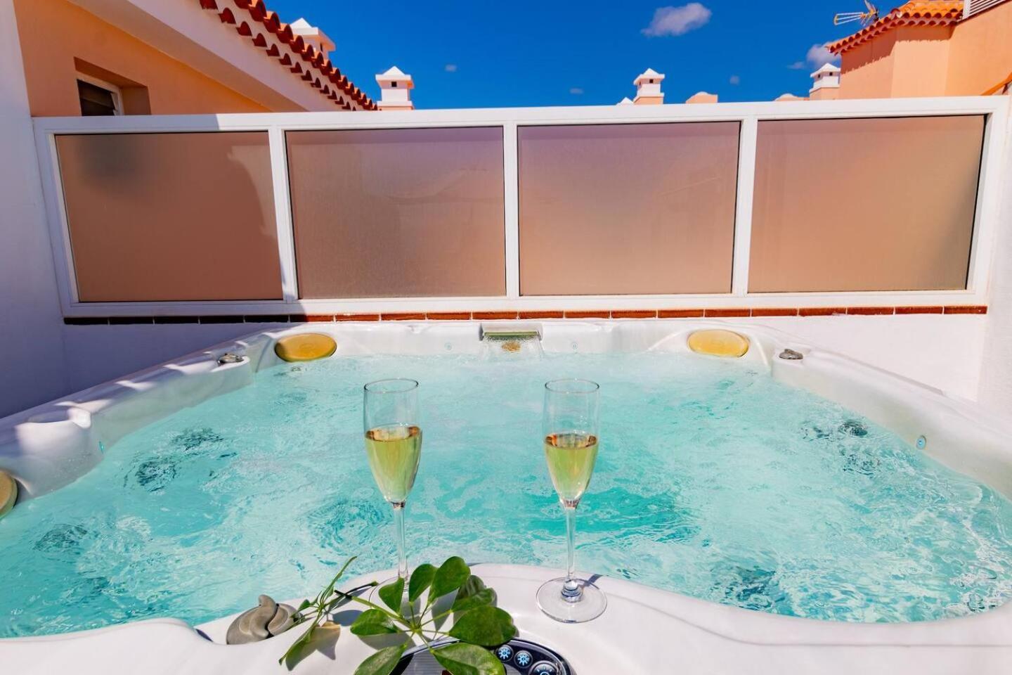 Penthouse Apt With Jacuzzi By Dream Homes Tenerife Puerto de Santiago  Extérieur photo
